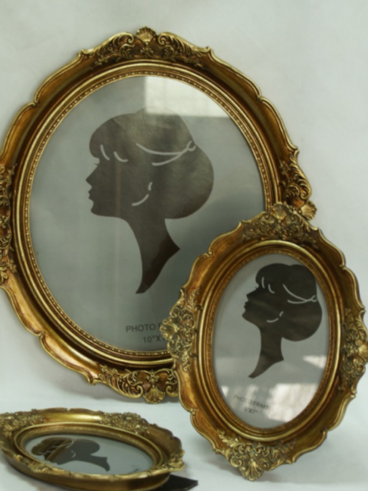 Resin Art Hanging - Oval Decoration Photo Frame Living Room