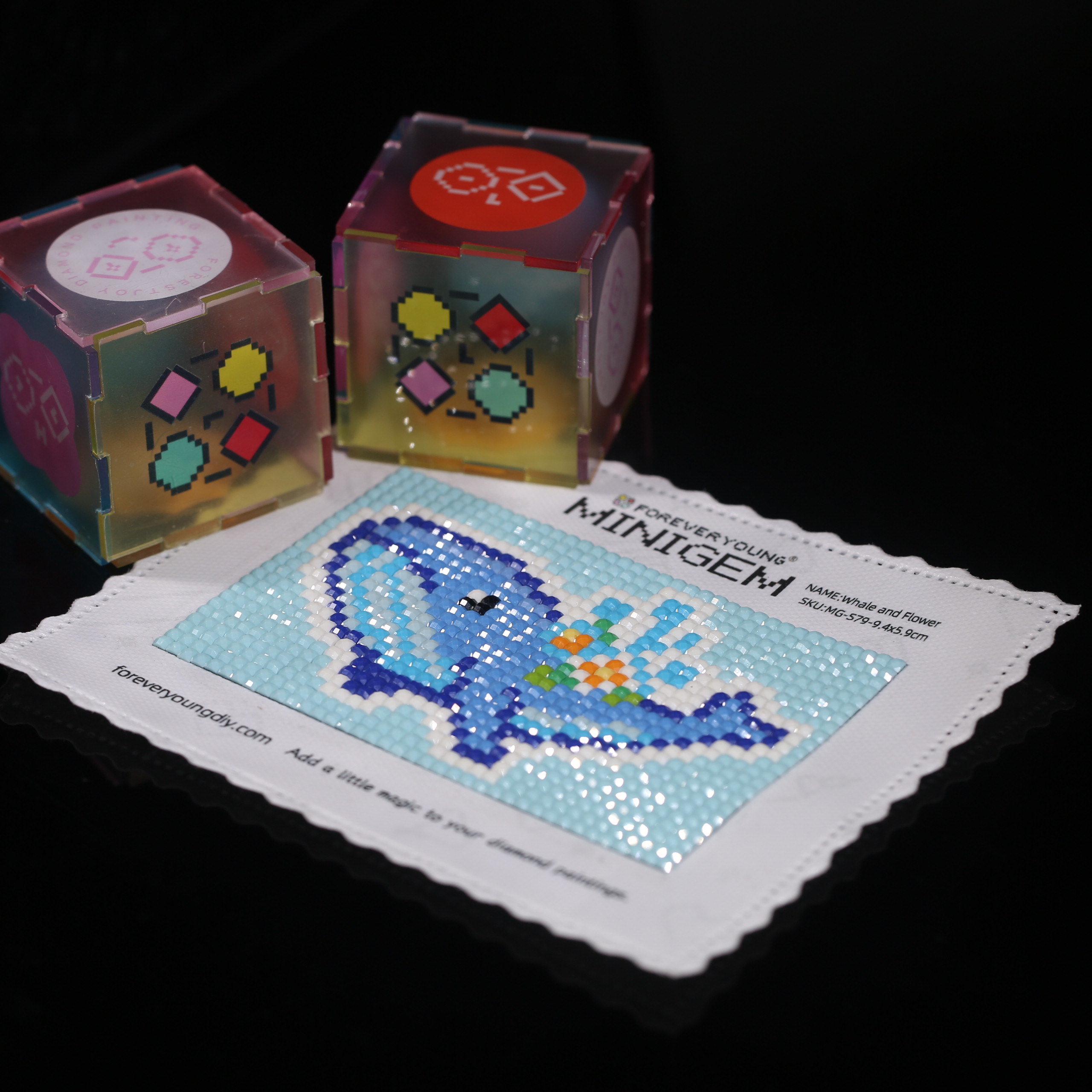 Minigem®: Whale and Flower 9.4 - Resin Art Design 리뷰 및 가격