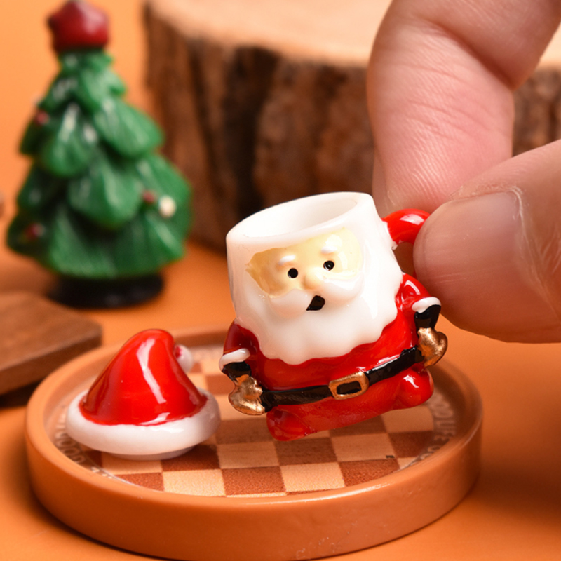 Mini Santa Teacup Ornament - R - Resin Art Materials 리뷰 및 가격